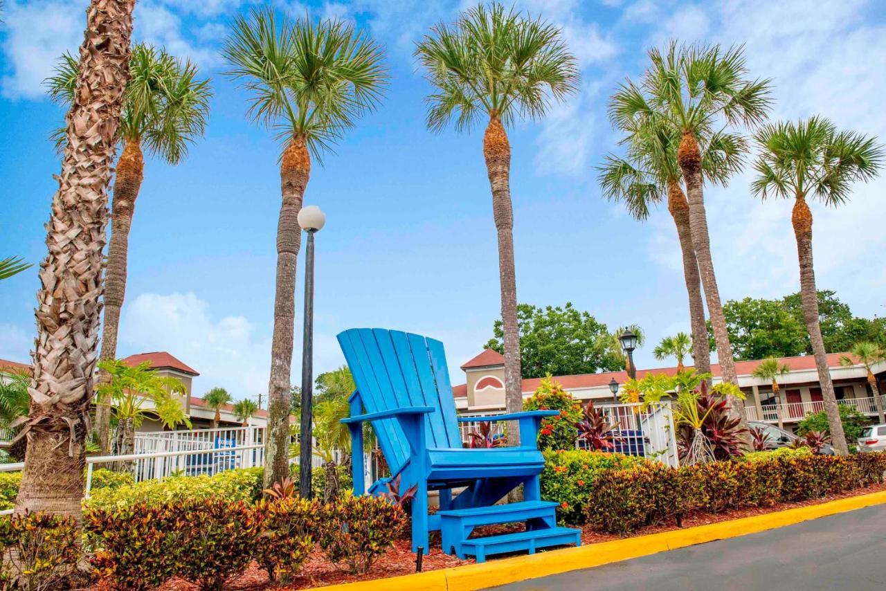 Hotel South Tampa & Suites Exterior photo